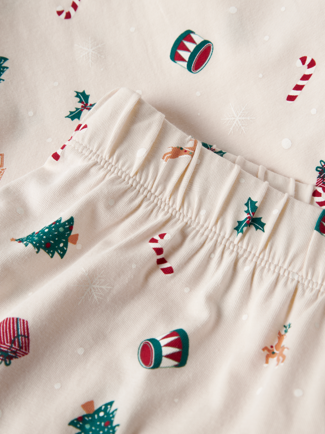 model_shot-front_full